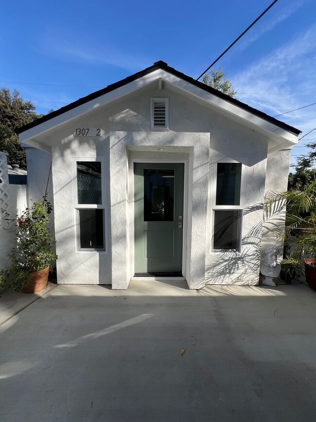 1307 S Garnsey St in Santa Ana, CA - Building Photo - Building Photo