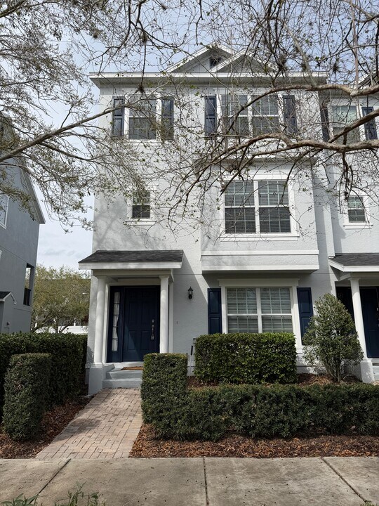 1525 Cloverbay Ln in Casselberry, FL - Building Photo