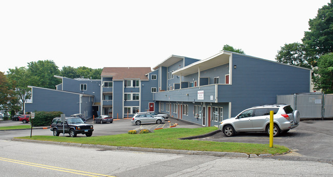 Dennison Road Apartments in Durham, NH - Building Photo - Building Photo