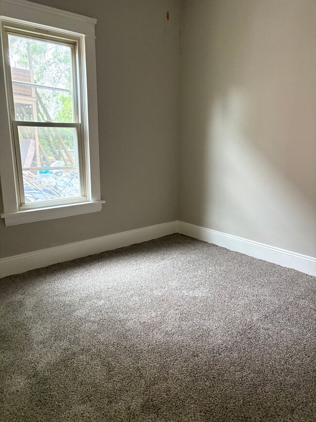 8713 Jeffries Ave in Cleveland, OH - Building Photo - Building Photo