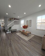 11625 NW 87th Ln in Doral, FL - Building Photo - Building Photo