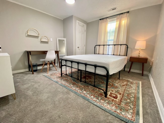 property at 1003 Harrison Ave