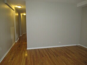 1536 W Monroe St in Chicago, IL - Building Photo - Building Photo