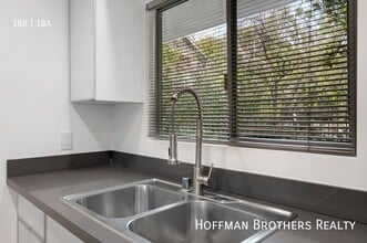 1146 N Clark St in West Hollywood, CA - Building Photo - Building Photo