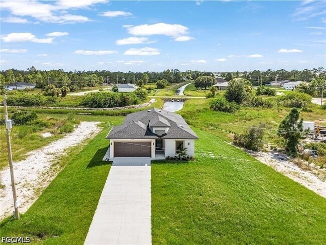 property at 844 Millpond St E