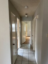 5514 Lochmoor in San Antonio, TX - Building Photo - Building Photo