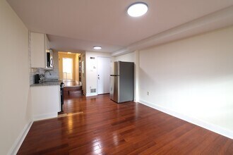 1547 S 13th St in Philadelphia, PA - Building Photo - Building Photo