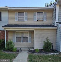 2 Vernon Ct in Sicklerville, NJ - Building Photo