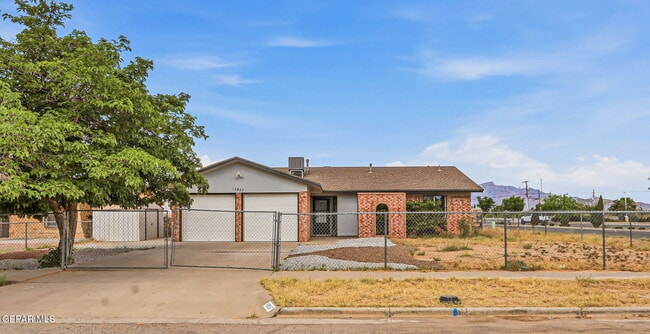property at 10837 Gemstone St