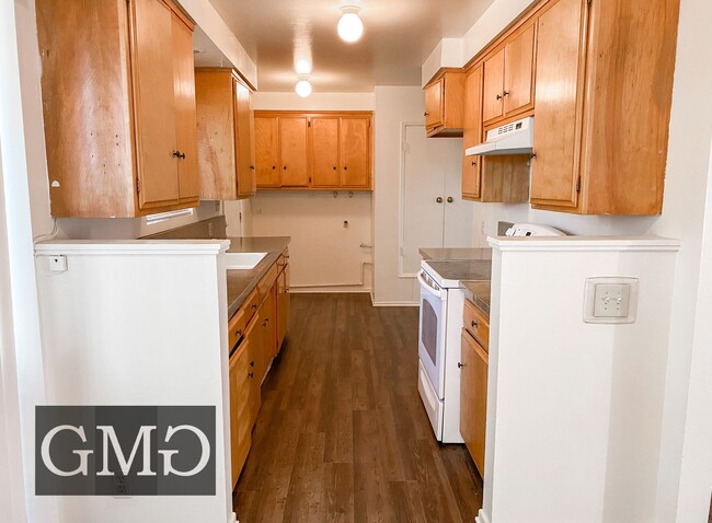 25836 Dartmouth St in Hemet, CA - Building Photo - Building Photo