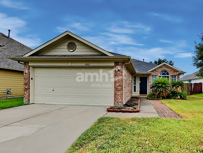 19823 Lindenwick Ct