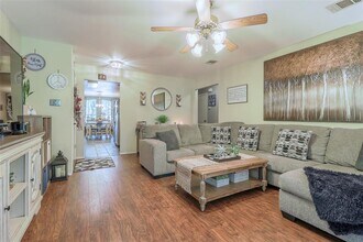 1705 Friars Tale Ln in Austin, TX - Building Photo - Building Photo