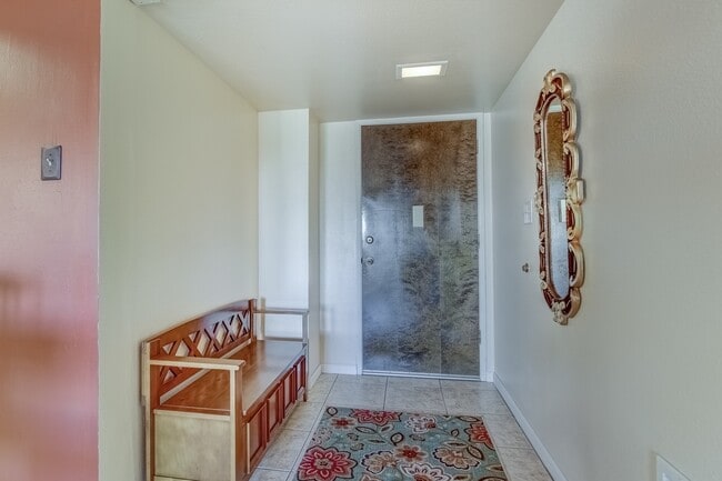 7940 E Camelback Rd in Scottsdale, AZ - Building Photo - Building Photo