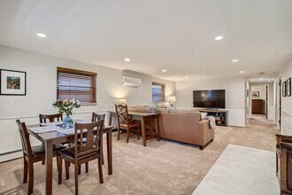 3061 Oak St, Unit Guest Suite in Lakewood, CO - Building Photo - Building Photo