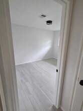 1013 Patricia Dr in Deer Park, TX - Building Photo - Building Photo