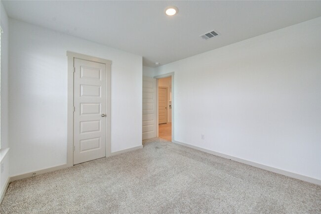 property at 7715 Smooth Vly Ct