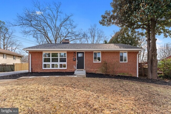 property at 7407 Kelvin Pl