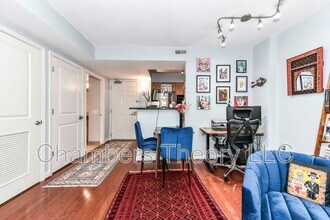880 N Pollard St in Arlington, VA - Building Photo - Building Photo