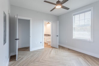 Truesdale Building @ Johnson Square in Springdale, AR - Building Photo - Interior Photo