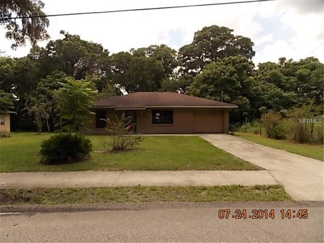 property at 616 S Clara Ave