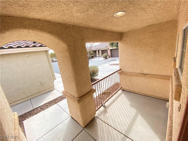 property at 7892 Wild Thistle Ct