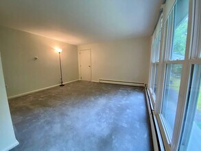 12 Cedar St in Holliston, MA - Building Photo - Building Photo