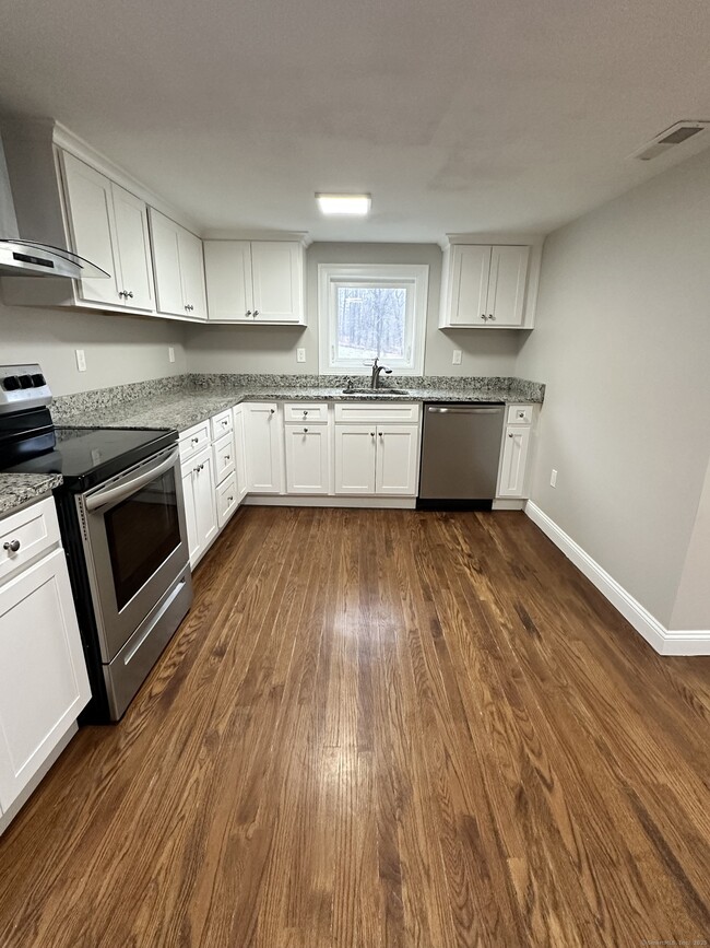 100 Gaylord Mountain Rd in Hamden, CT - Building Photo - Building Photo