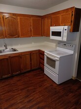 1855 SE 162nd Ave, Unit 1855 in Portland, OR - Foto de edificio - Building Photo