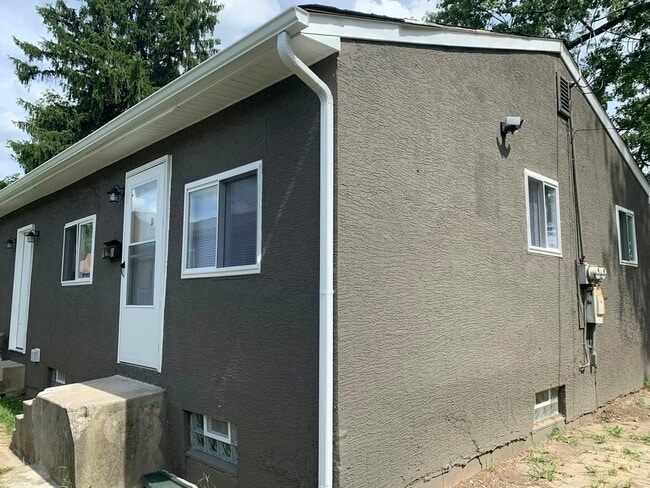 property at 1653 Minnesota Ave
