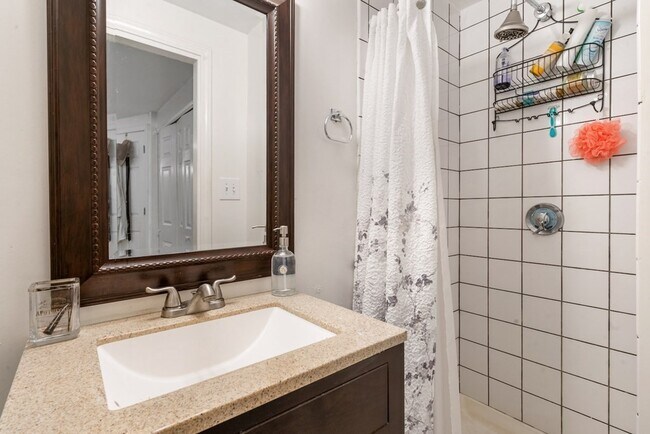 113 W Dedham St, Unit 2