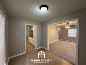 5599 Sweet Gum Dr in Memphis, TN - Building Photo - Building Photo