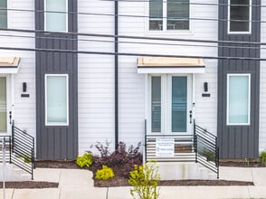 City Bluffs in Nashville, TN - Foto de edificio - Building Photo