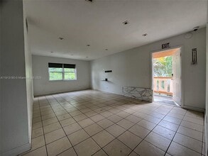 608 SW 16th Ave in Fort Lauderdale, FL - Building Photo - Building Photo