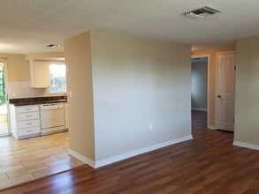 3443 Elkridge Dr in Holiday, FL - Building Photo - Building Photo