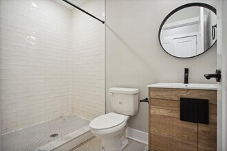 1618 N Sydenham St in Philadelphia, PA - Building Photo - Building Photo