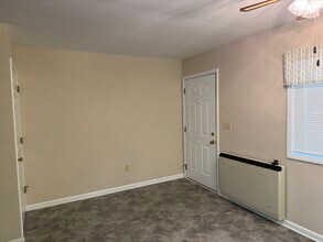 23 Ontario St, Unit 7 in Phelps, NY - Building Photo - Building Photo