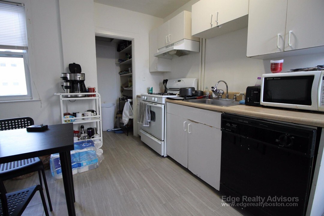 26 Ashford St, Unit 3 in Boston, MA - Foto de edificio