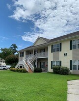 4629 McClelland Dr in Wilmington, NC - Building Photo