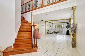 3385 Seabreeze Ln in Margate, FL - Building Photo - Building Photo