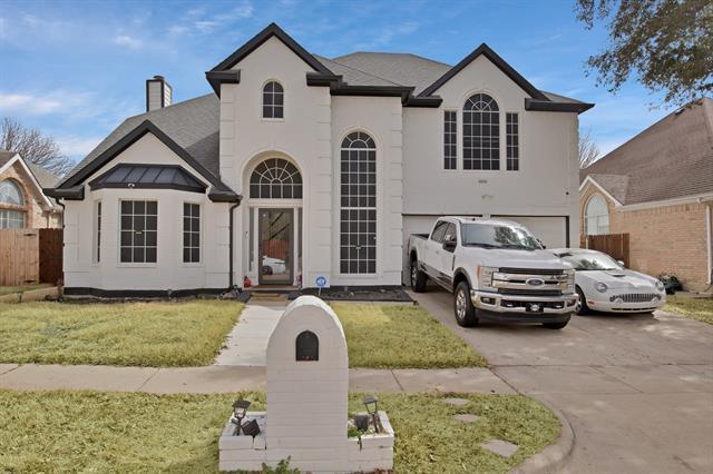 5809 Gloucester Ct in Arlington, TX - Building Photo