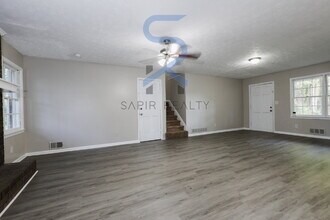 43 Country Square Way in Dallas, GA - Building Photo - Building Photo