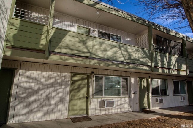 property at 511 Country Village Dr
