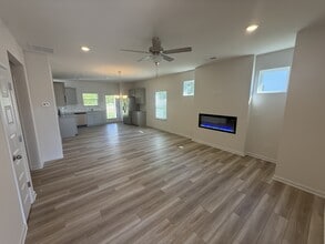 184 Fair Oak Ln in Calhoun, GA - Building Photo - Building Photo