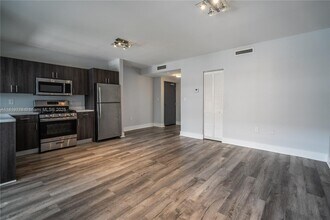 331 85th St in Miami Beach, FL - Building Photo - Building Photo