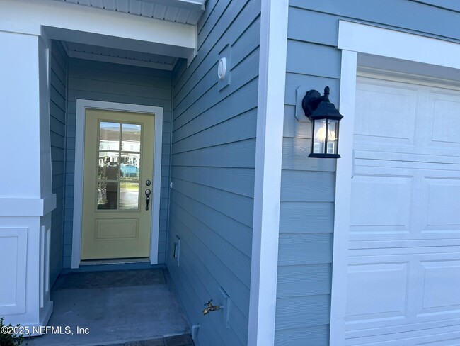 property at 253 Silver Myrtle Ct
