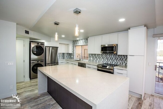 property at 205 E Harmon Ave