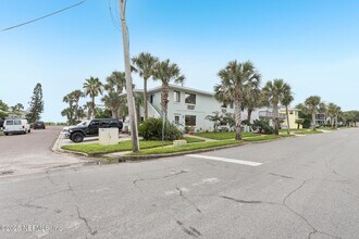 1901 First St in Neptune Beach, FL - Building Photo - Building Photo