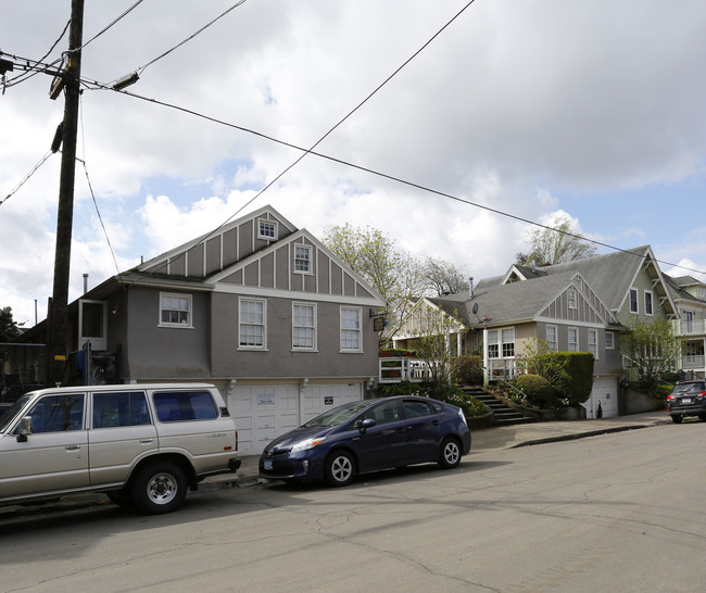 550 NE Fargo St in Portland, OR - Building Photo - Building Photo