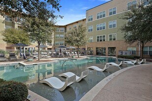 The Roosevelt Arlington Commons in Arlington, TX - Building Photo