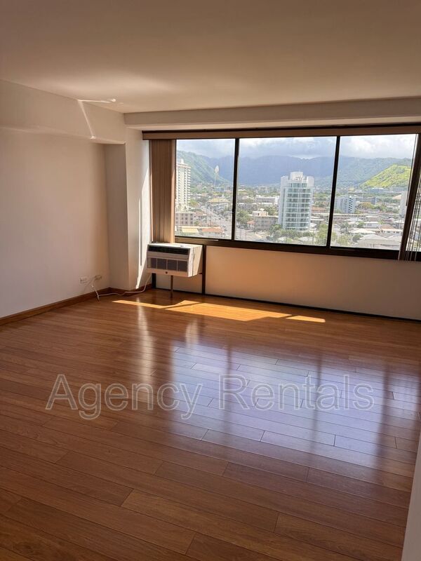 property at 2333 Kapiolani Blvd